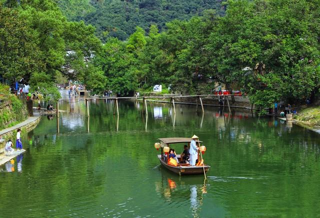 比起婺源，我更喜欢这个永久免费的仙气古镇，不是浮梁县衙！