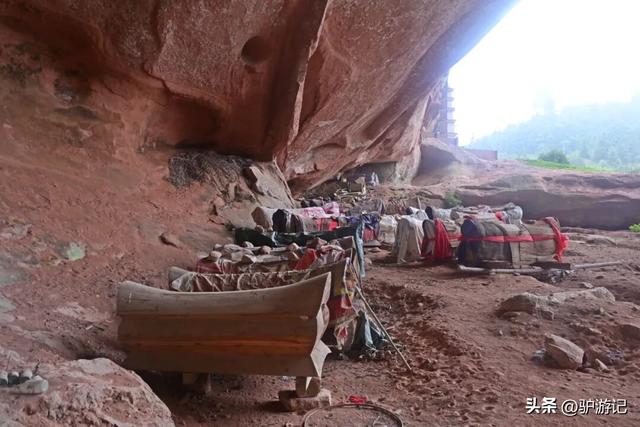 郴州的“坦”，丹霞洞穴中的独特景观，刷新你的认知！