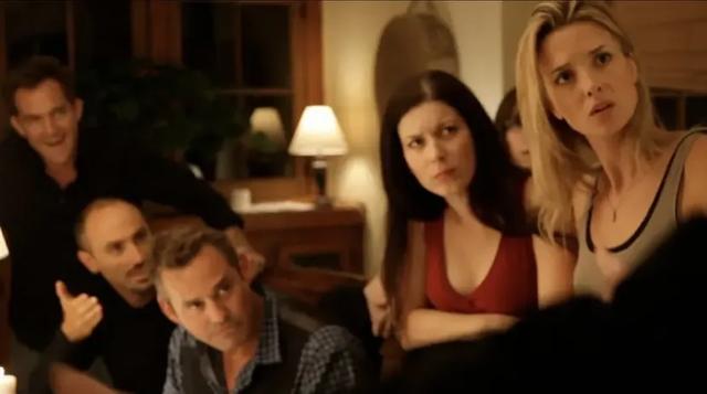 用“欺骗”对抗孤独：这届年轻人，为什么都在等《鹅鸭杀》手游？