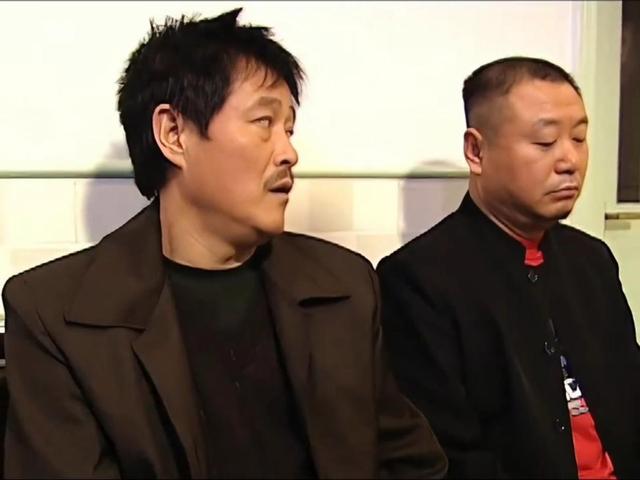 原来她是范伟老婆，难怪丈夫能上9次春晚，真是一个贤妻旺三代