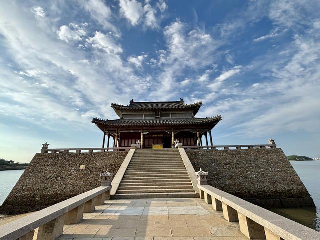 海阳琵琶岛影视基地景色：红色溯源（2）