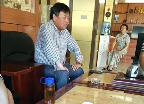 拔出萝卜带出泥！释永信全家老底被扒，原来他才只是冰山一角