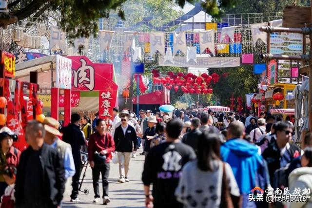 年味续档！云南民族村新春狂欢加时赛，弦子舞+目瑙纵歌体验