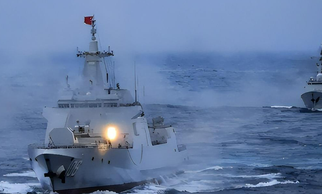 民调狂跌后	，高市将目光投向北京，出兵条件已确定，中日胜负揭晓