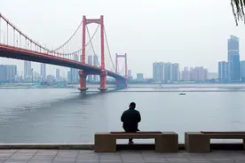 聊一支大家熟悉又陌生的镜头：24-70mm图片