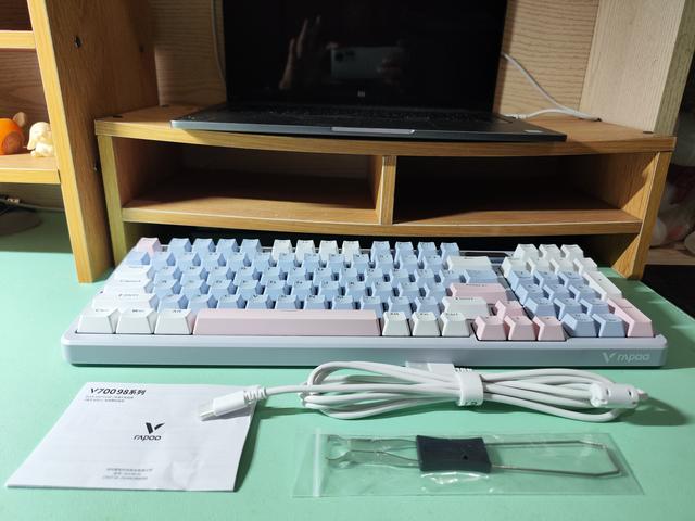 雷柏V700 DIY-98轻体验：200多的键盘，让我扔了老古董！