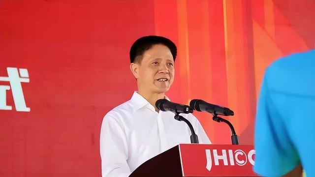 美国发出全球通缉令，逮捕中国芯片科学家陈正坤，现在怎么样了？