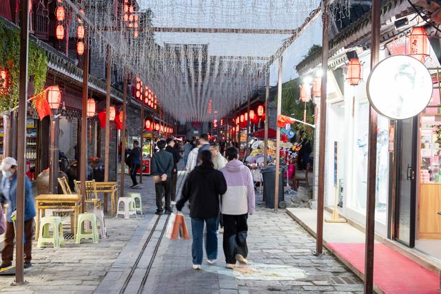泰州老街，一场穿越时光的味觉旅行