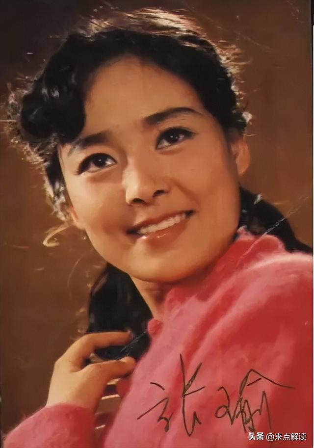 从《庐山恋》到《太阳有耳》：张瑜的双面人生与时代镜像