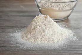 包饺子用高筋面粉还是中筋粉？用哪种最好吃？图片