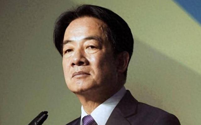 “台独”天塌了，特朗普为了顺利访华，给赖清德下了一道死命令