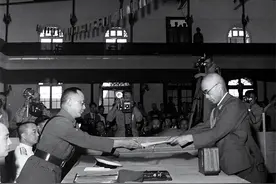 朝鲜战争结束后，日本教授：中国人是真的站起来了图片