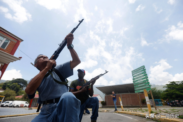 213：211，特朗普2票之差拿到开火权，中方：支持委内瑞拉是传统