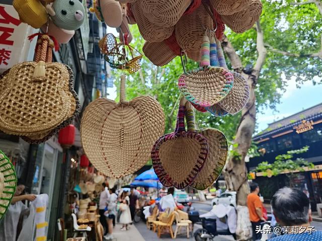 杭州旅游攻略看展逛博物馆老街菜市场换个城市走走停停文艺风