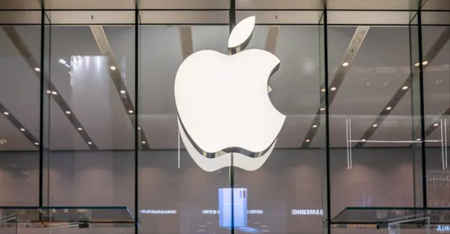 苹果首次采用屏下摄像头！折叠屏iPhone再遭曝光，放弃Face ID
