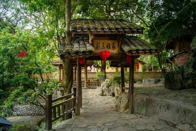 河池旅游景点十大排名，广西河池最值得去的10个地方，你去过几个