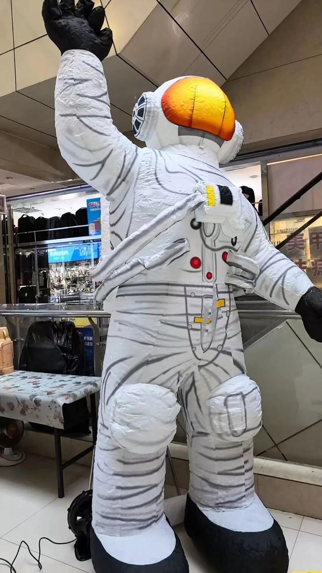 达茂旗跨年玩点新的！百福新天地航天科普+年货盛宴来袭