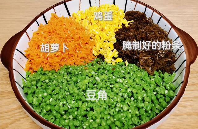 明日入伏，传统要吃饺子，提醒：3馅不上桌，福气不进门，正当季