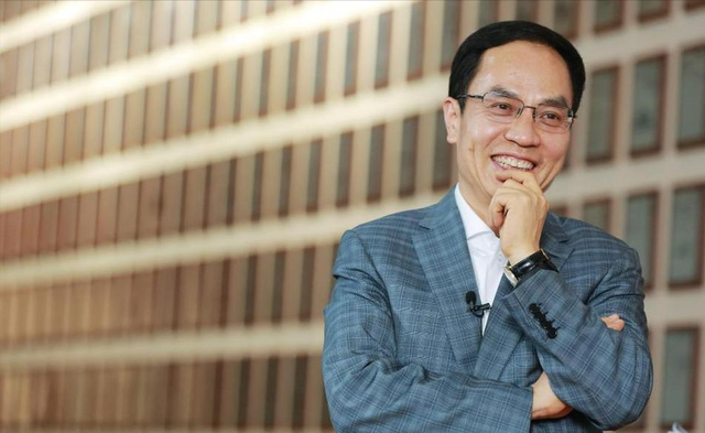 国家出手！6大首富落网，坑惨老百姓欲移民跑路，没一个值得原谅