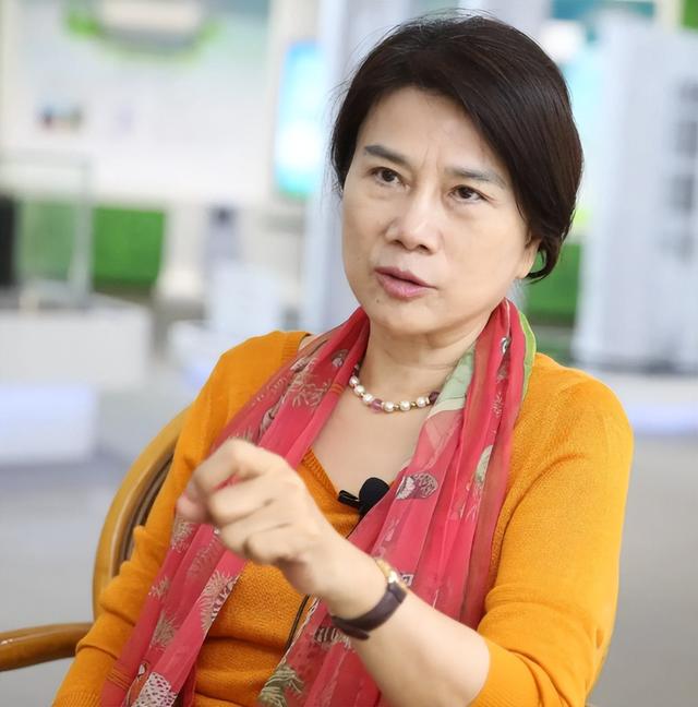 董明珠锐评偷工减料，只字不提品牌，给雷军和所有行业老总提了醒