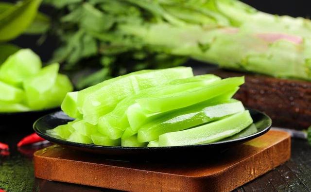 莴苣已经上市！研究发现：痛风患者吃莴苣时，多注意这4点