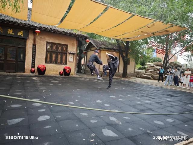 不被“宋文化”束缚的文旅创新，李师师被英雄救美