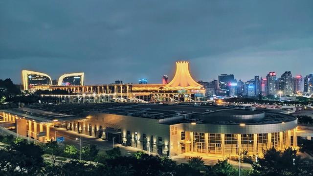 甘肃人退休定居南宁第3年：这湿润日子，越住越上瘾！