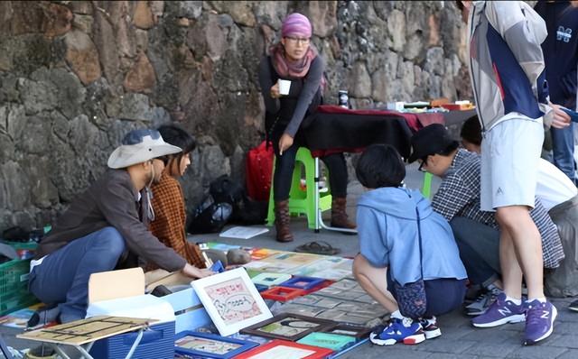 中国游客减少后，依旧垃圾遍地的韩国景区发话：是日本人扔的！