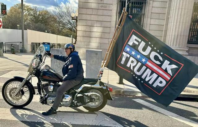 特朗普启动“黄金舰队	”计划