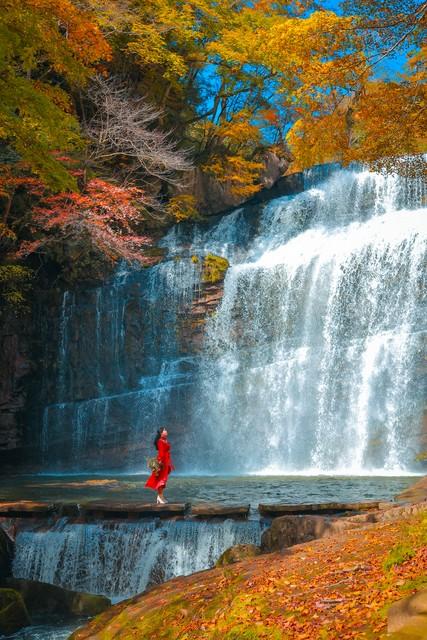 枫景如画，杏色满城！陕西这5个红叶观赏地，每一帧都是大片呈现