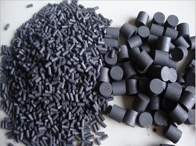关税战再加码！特朗普态度180度大转弯，对华加征160%关税