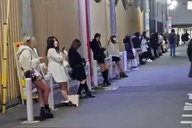 大阪8成店铺无米可售，东京失足女站满一条街，日本今年怎么了？图片