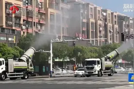 锐观察丨姜堰：转圈喷洒昼夜不停 扰民的雾炮车为谁辛苦为谁忙?图片