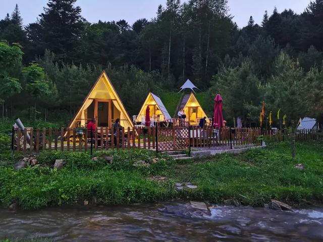 乘着高铁游江源 | 沈白高铁赴江源区餐饮、住宿、商超、景区景点公交路线指南