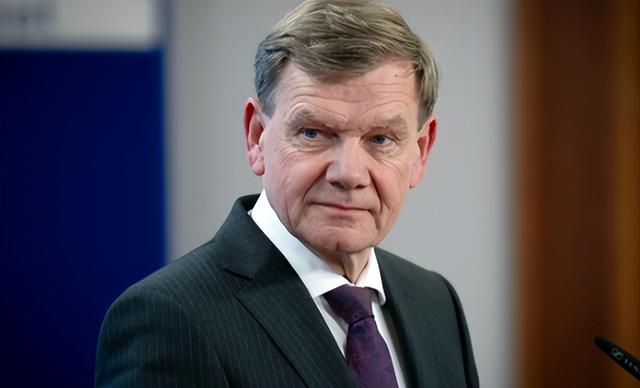 瓦德富尔抵达北京，台湾问题，德国终于交了底，王毅对日本摊牌