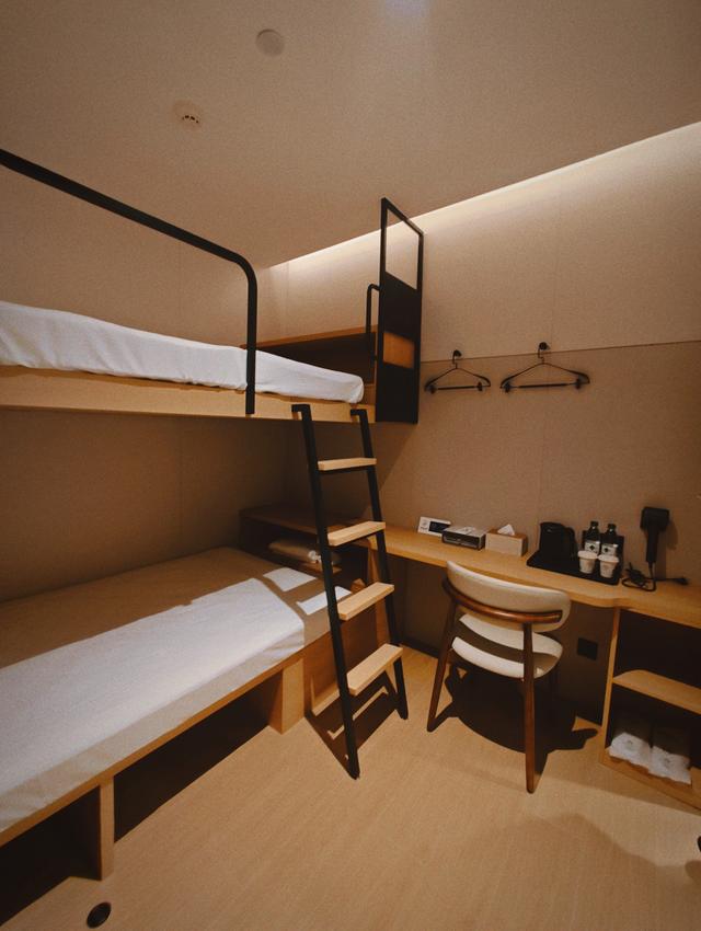 背包十年 当我说出去玩住青旅……