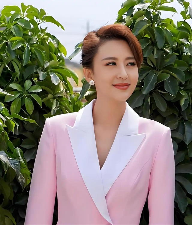 包养四个男人，嫁给70岁富翁？央视女主持私生活谣言有多离谱？