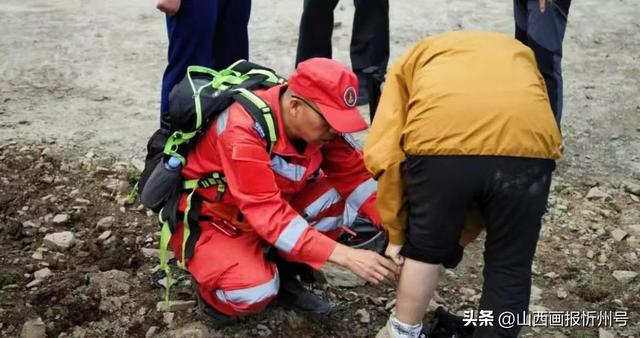 风霜雪雨搏激流——记五台山风景区应急救援队