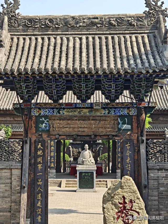 因太穷了没钱拆的千年古城，现在逆袭成5A景区，盈利过亿，很传奇