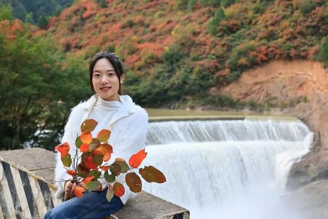 不到西坡，怎知秋色如许？