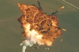 伊朗被打醒！利用胡塞之手击落2架美战机，沙特大臣急赴伊朗商谈图片