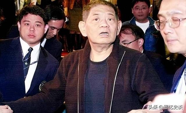 100多位情妇，包养费上亿元，9女同床却落得个凄凉下场、人财两空