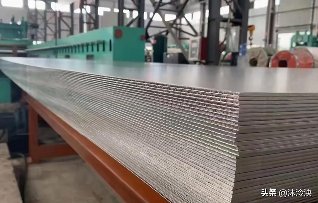 央视曾曝光的“夺命毒杯”，热水进“毒水”出，看看你家有没有