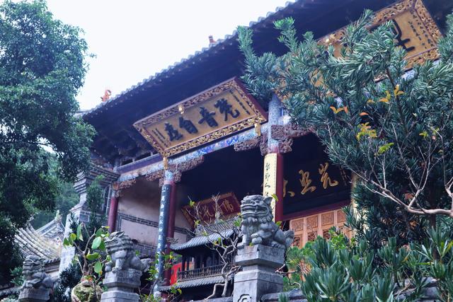 昆明一小时动车直达，700年元代古寺，滇南无双寺，西宗第一山