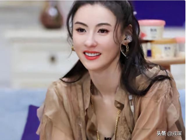 45岁张柏芝杀疯了！冻龄+高情商双buff，反卷成内娱活明白天花板