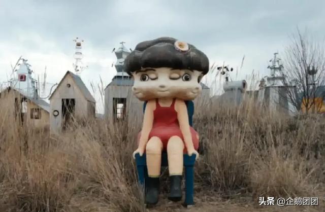 丽江“荒野之国”陷争议:是废铁童话还是视觉灾难?网友炸锅了!
