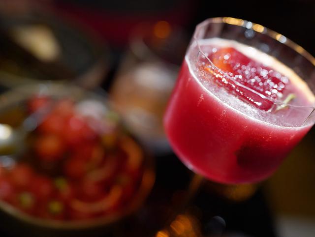 刚刚对中国免签的国度 这家酒店你一定要住！