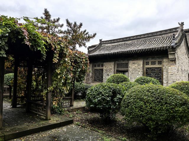 2025年稻城亚丁自驾之旅（4）榆次老城