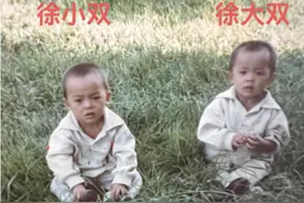 我双胞胎哥哥4岁被拐，他和我长得很像，希望用自己的脸找到哥哥图片