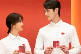 5位“小孩哥”男明星绯闻CP女友，有人避嫌有人牵手也有人绕圈圈图片